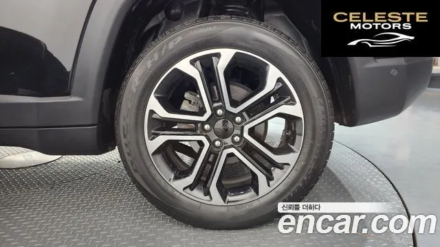 JEEP 22.4 Limited 2WD 2022 — photo 7 sur 38