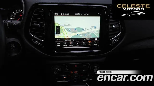 JEEP 22.4 Limited AWD 2019 — photo 13 sur 20
