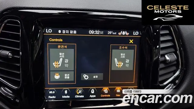 JEEP 22.4 Limited AWD 2019 — photo 15 sur 20