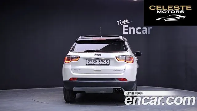 JEEP 22.4 Limited AWD 2019 — photo 4 sur 20