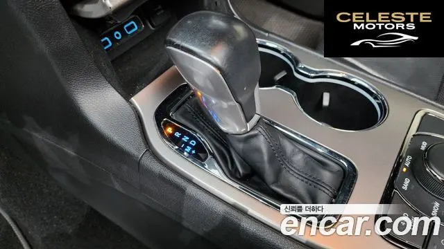 JEEP 3.6 80Edition 2021 — photo 12 sur 35