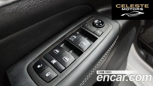 JEEP 3.6 80Edition 2021 — photo 29 sur 35