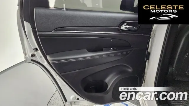 JEEP 3.6 80Edition 2021 — photo 15 sur 35