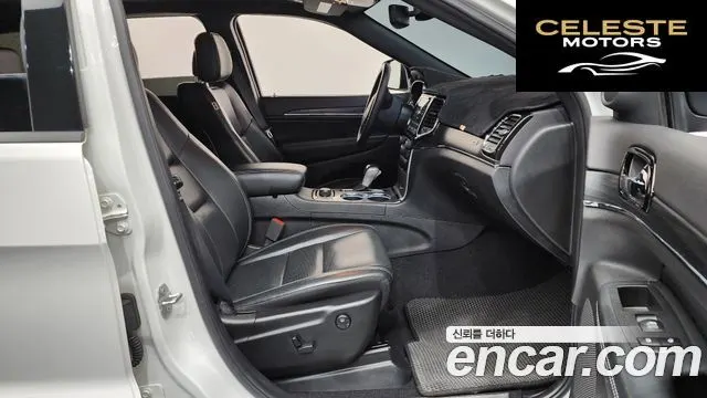 JEEP 3.6 80Edition 2021 — photo 16 sur 35