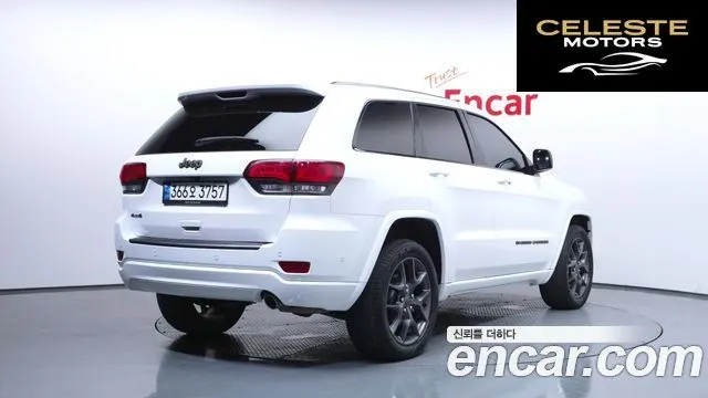 JEEP 3.6 80Edition 2021 — photo 2 sur 35