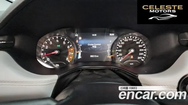 JEEP 22.4 Limited 2WD 2022 — photo 11 sur 38