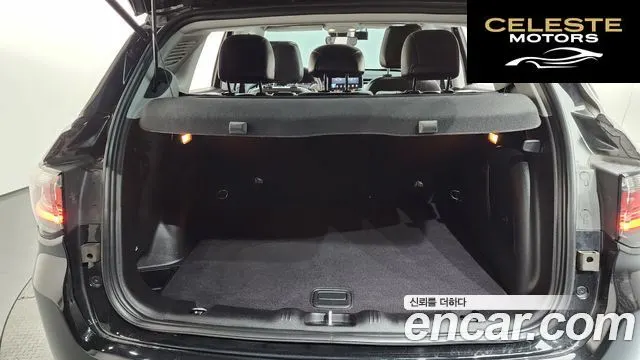 JEEP 22.4 Limited 2WD 2022 — photo 25 sur 38