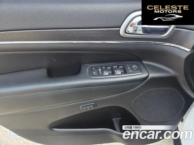 JEEP 3.6 Limited 2018 — photo 9 sur 16