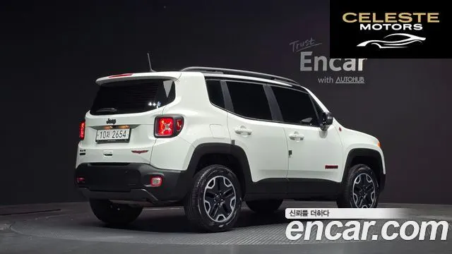 JEEP 2.0 AWD 2018 — photo 2 sur 20
