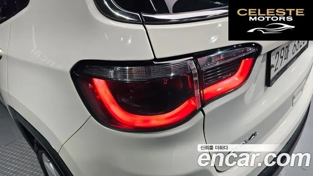 JEEP 22.4 AWD 2018 — photo 9 sur 30