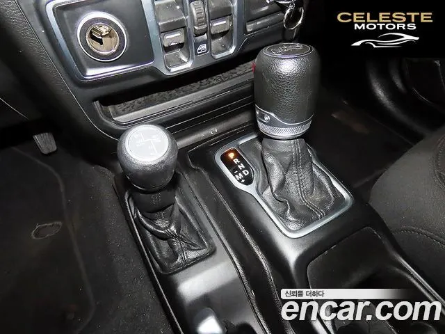 JEEP (JL) 2.0 Sport 4portes 2018 — photo 12 sur 26