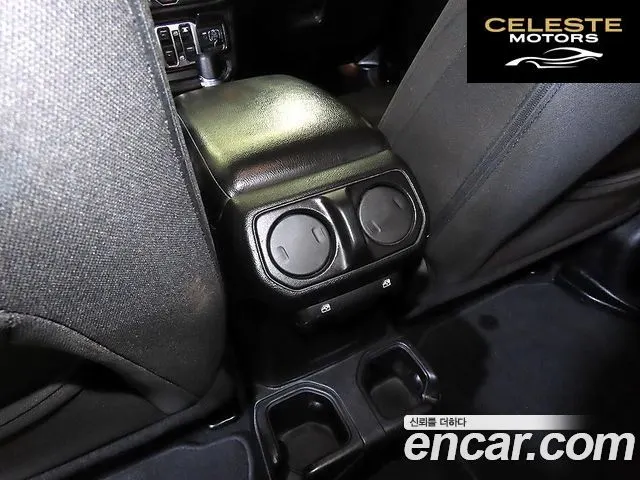 JEEP (JL) 2.0 Sport 4portes 2018 — photo 17 sur 26