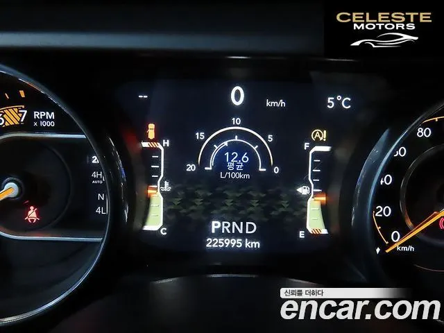 JEEP (JL) 2.0 Sport 4portes 2018 — photo 9 sur 26