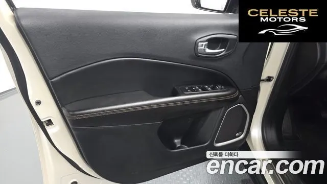 JEEP 22.4 Limited AWD 2019 — photo 14 sur 30