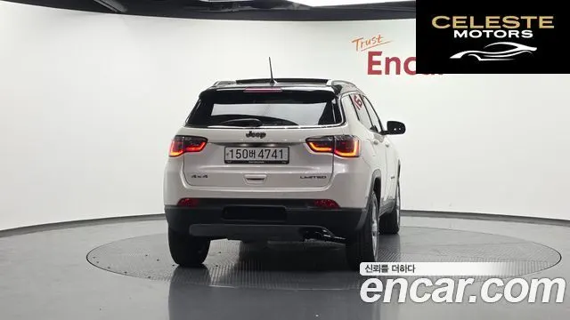 JEEP 22.4 Limited AWD 2019 — photo 4 sur 30