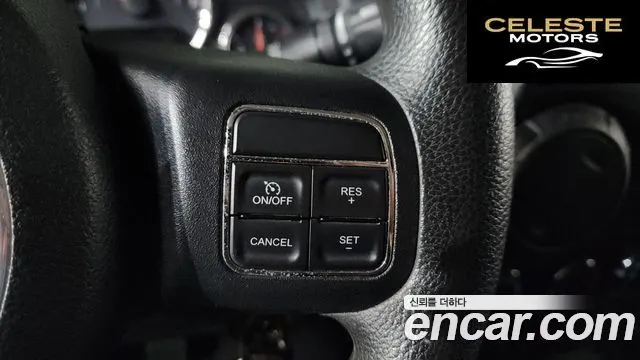 JEEP (JK) 3.6 Sport 2portes 2013 — photo 19 sur 26