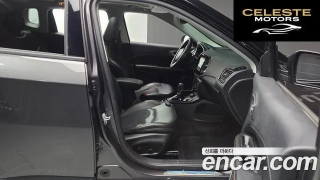JEEP 22.4 Limited AWD 2019 — photo 16 sur 30