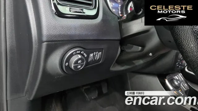 JEEP 22.4 Limited AWD 2019 — photo 23 sur 30