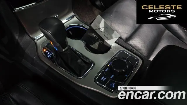 JEEP 3.6 Limited 2019 — photo 9 sur 20