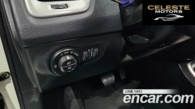 JEEP 22.4 AWD 2018 — photo 27 sur 30