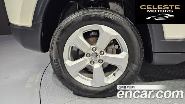 JEEP 22.4 AWD 2018 — photo 5 sur 30