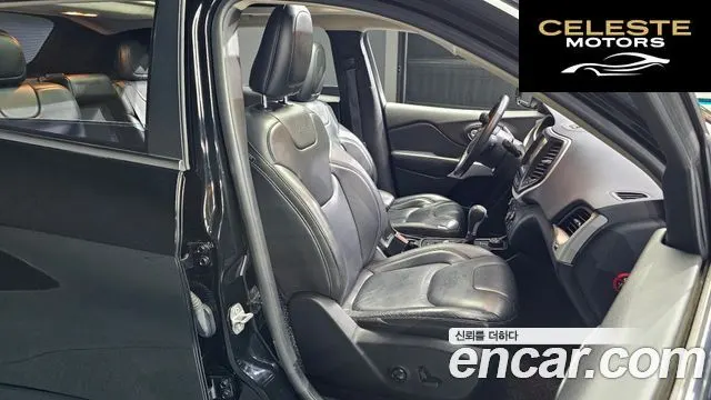 JEEP (KL) 2.4 High AWD 2018 — photo 12 sur 20