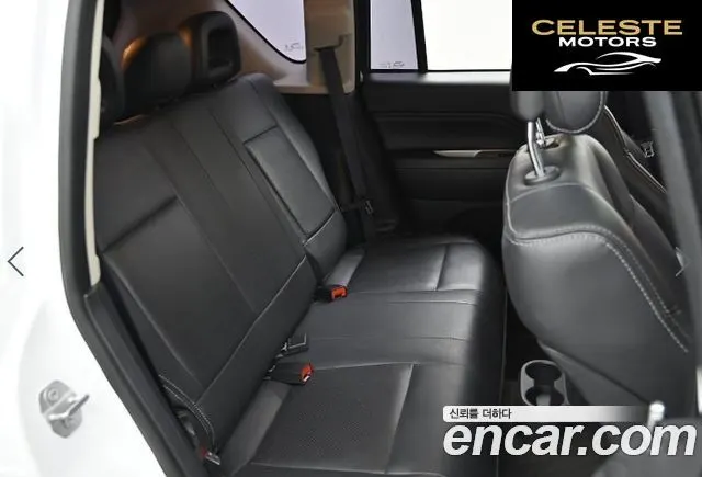 JEEP 2.4 Limited 2016 — photo 12 sur 26