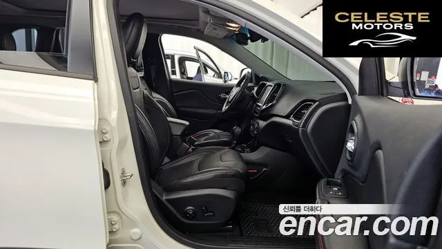 JEEP (KL) 3.2 AWD 2019 — photo 11 sur 20