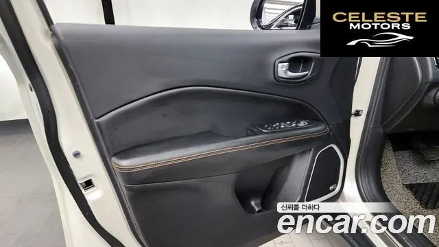 JEEP 22.4 Limited AWD 2019 — photo 14 sur 35