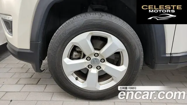 JEEP 22.4 Limited AWD 2019 — photo 5 sur 35