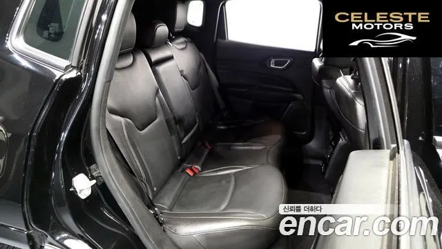 JEEP 2S2.4 AWD 2022 — photo 17 sur 38