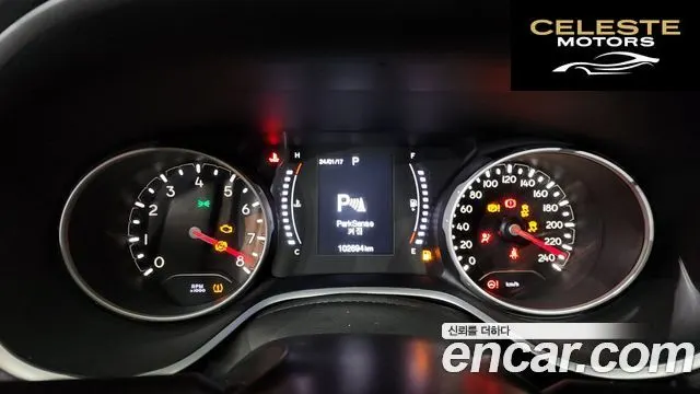 JEEP 22.4 AWD 2019 — photo 8 sur 20