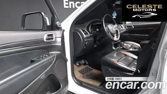 JEEP 3.6 Limited 2021 — photo 12 sur 32