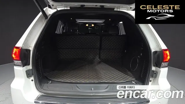 JEEP 3.6 Limited 2021 — photo 25 sur 32