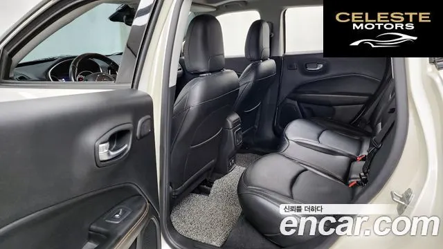 JEEP 22.4 Limited AWD 2019 — photo 16 sur 35