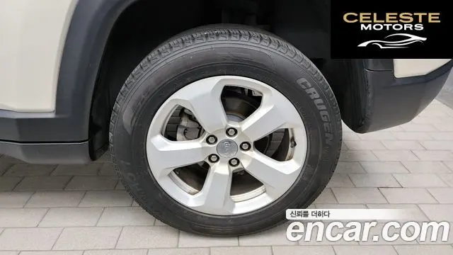 JEEP 22.4 Limited AWD 2019 — photo 7 sur 35