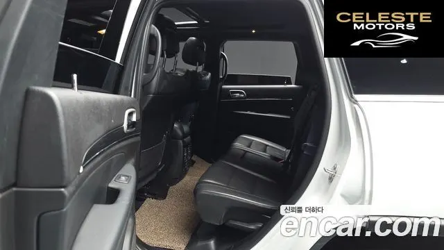 JEEP 3.6 Limited 2021 — photo 15 sur 32