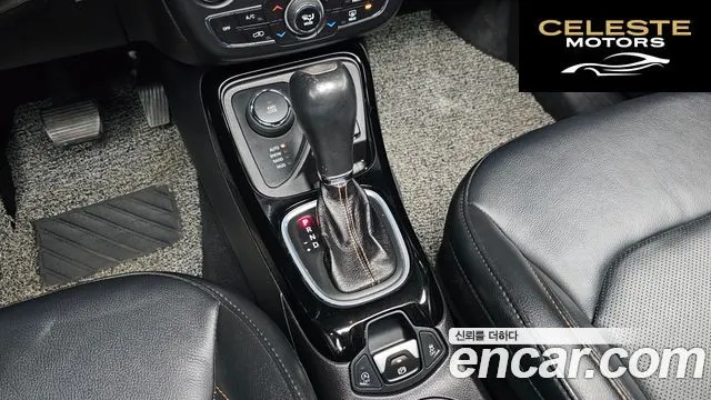 JEEP 22.4 Limited AWD 2019 — photo 9 sur 20