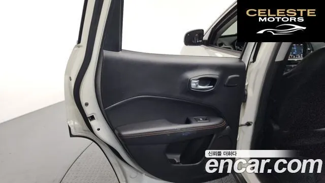 JEEP 22.4 Limited 2WD 2021 — photo 15 sur 36