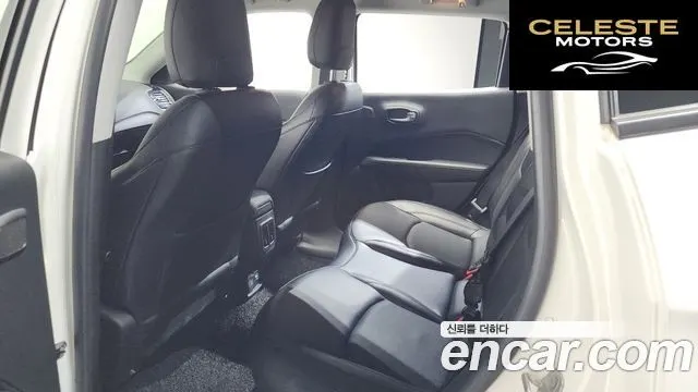 JEEP 22.4 Limited 2WD 2021 — photo 26 sur 36