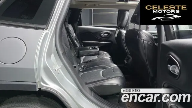 JEEP (KL) 2.0 Limited 4WD 2015 — photo 12 sur 20