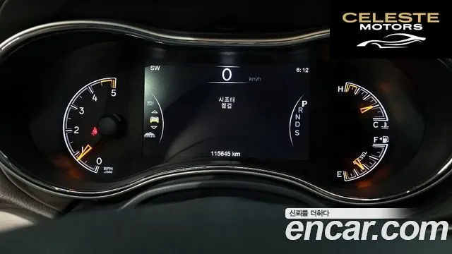 JEEP 3.0 2014 — photo 8 sur 26
