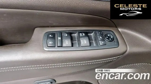 JEEP 3.6 2019 — photo 31 sur 33
