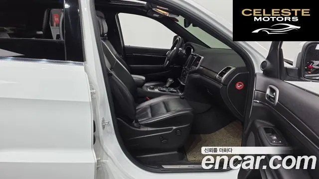 JEEP 3.6 Limited 2018 — photo 16 sur 31