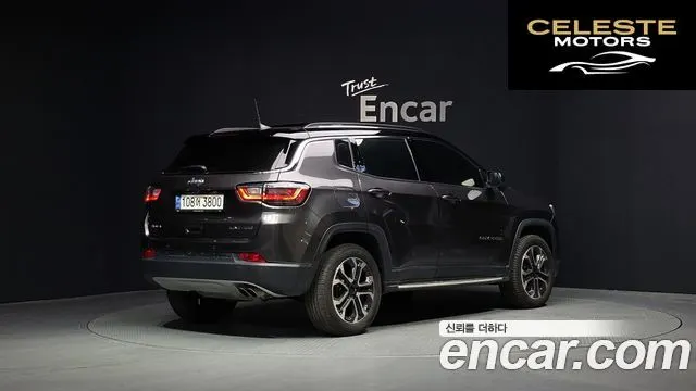 JEEP 22.4 Limited AWD 2022 — photo 2 sur 32