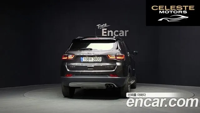 JEEP 22.4 Limited AWD 2022 — photo 4 sur 32