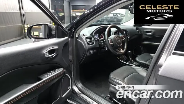 JEEP 22.4 Limited AWD 2019 — photo 13 sur 30