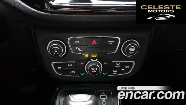 JEEP 22.4 Limited AWD 2019 — photo 23 sur 30