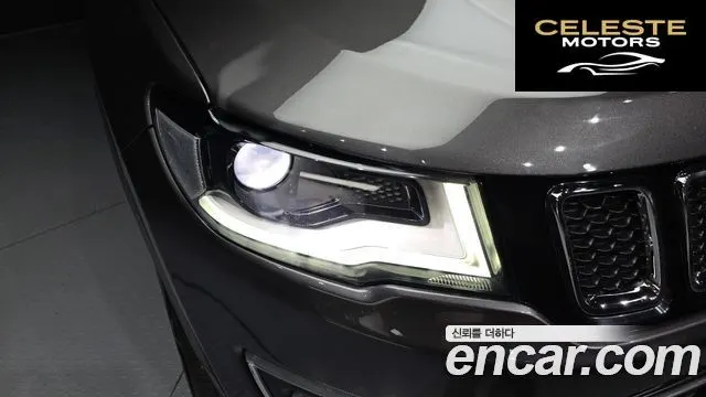 JEEP 22.4 Limited AWD 2019 — photo 8 sur 30