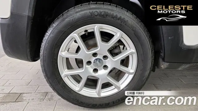 JEEP 1.6 Limited 2020 — photo 5 sur 32